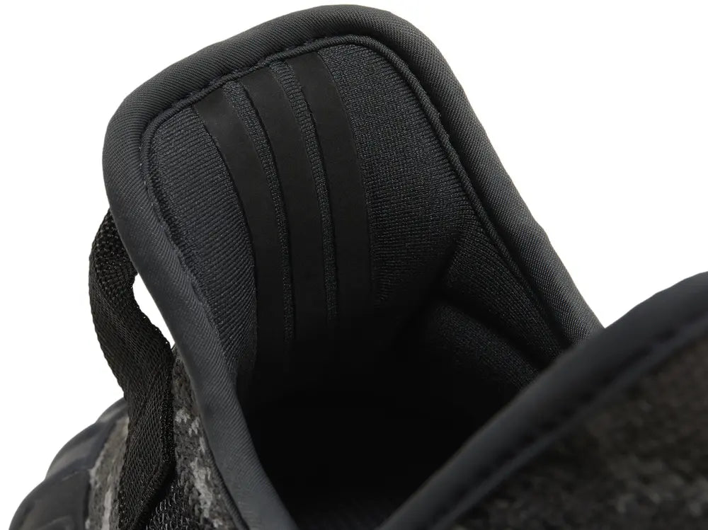 Yeezy Boost 350 V2 'Dark Salt'