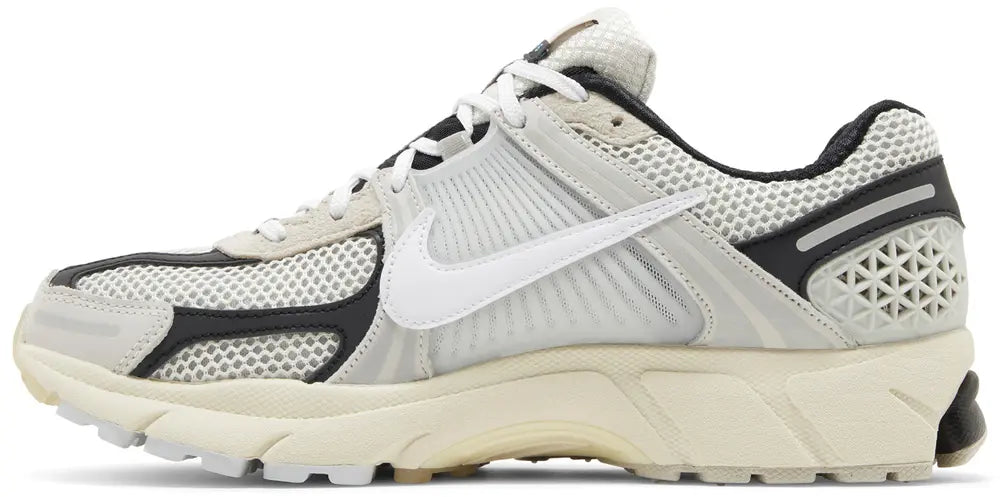 Nike Air Zoom Vomero 5 'Supersonic'