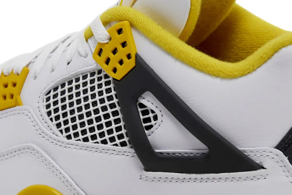 Air Jordan 4 Retro 'Vivid Sulfur'