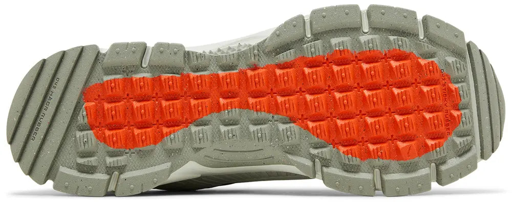 Nike Zoom Vomero 5 Roam "Black Light Silver"