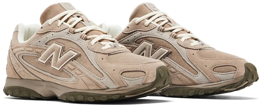 New Balance 204L "Mushroom Arid Stone"