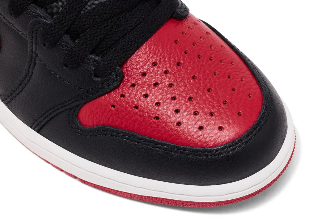Air Jordan 1 Retro Low OG 'Banned' 2026
