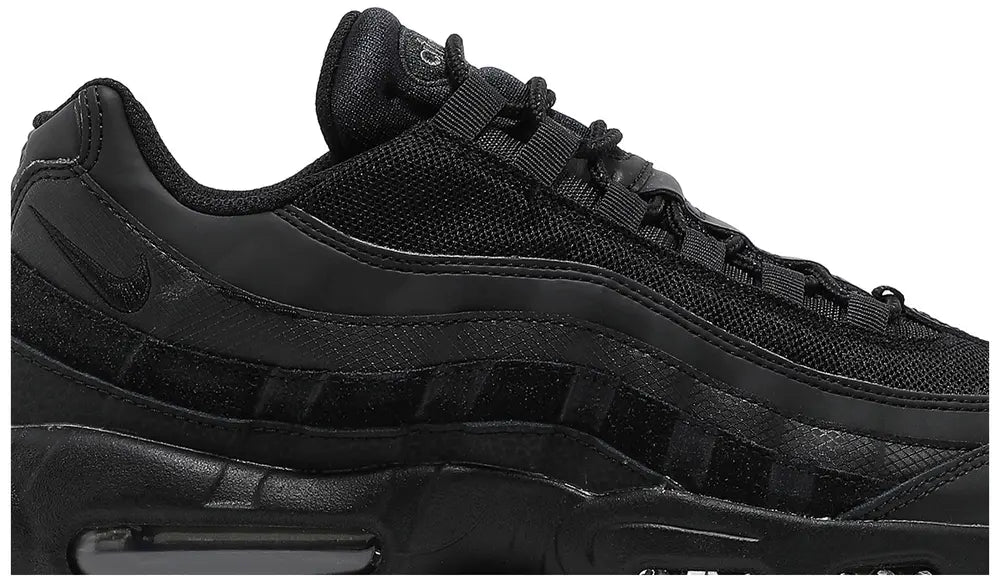 Nike Air Max 95 "Triple Black"