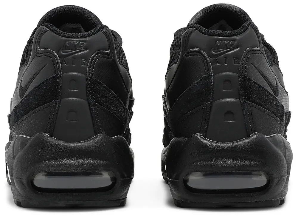 Nike Air Max 95 "Triple Black"