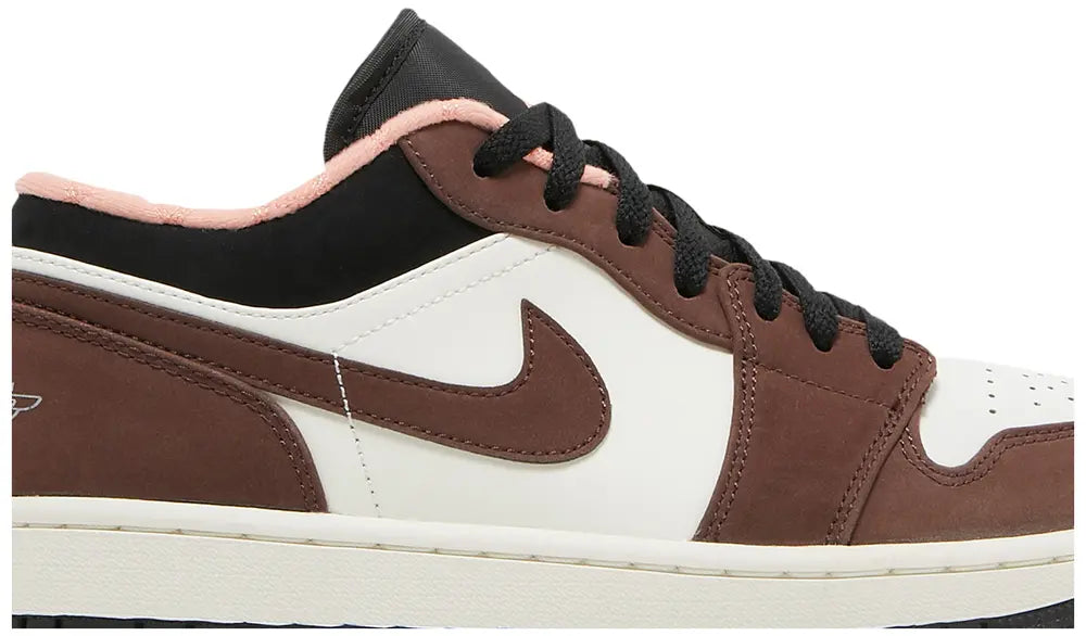 Jordan 1 Retro Low "Mocha"