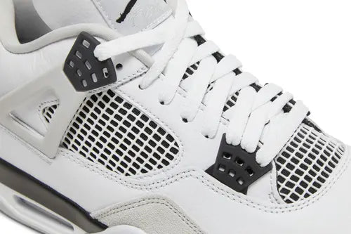 Air Jordan 4 Retro 'Military Black'