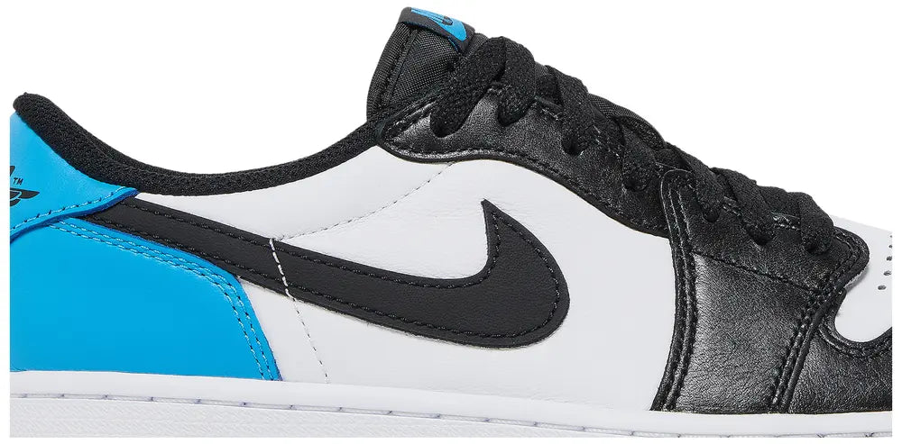 Jordan 1 Retro Low "Powder Blue"
