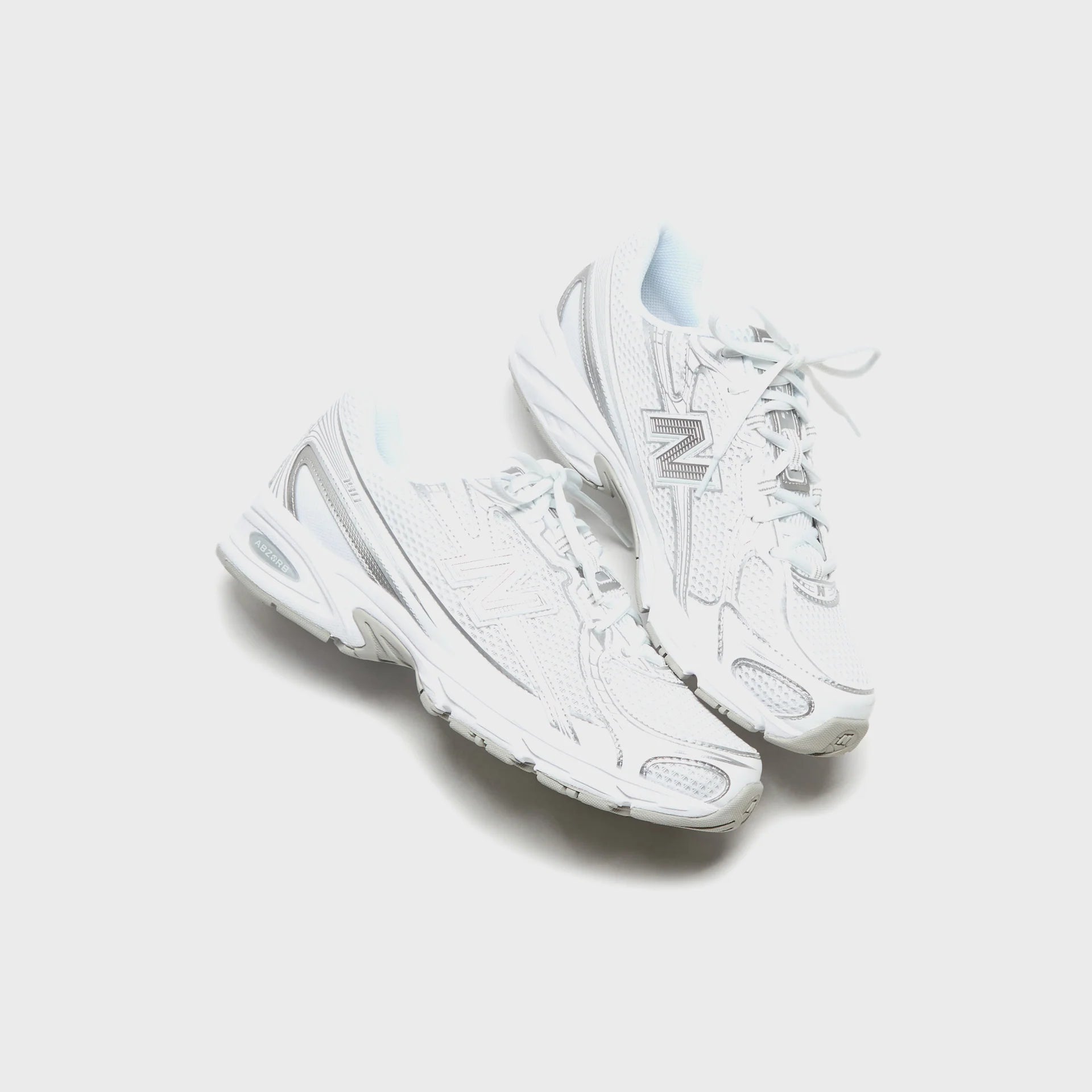 New Balance 740 "Silver White"