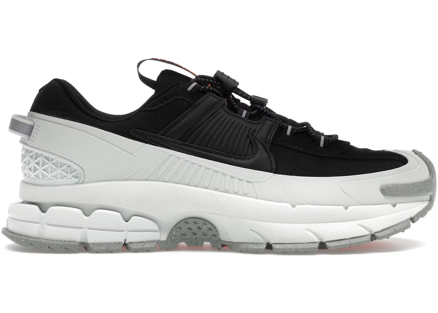 Nike Zoom Vomero 5 Roam "Black Light Silver"