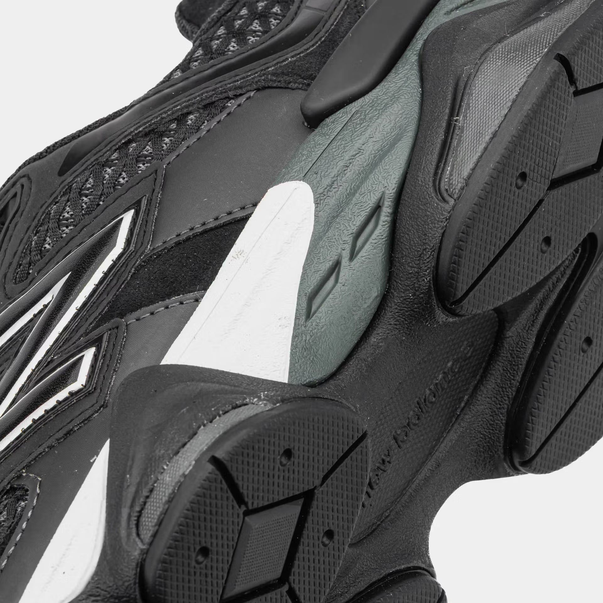 New Balance 9060 "Shoe Palace"