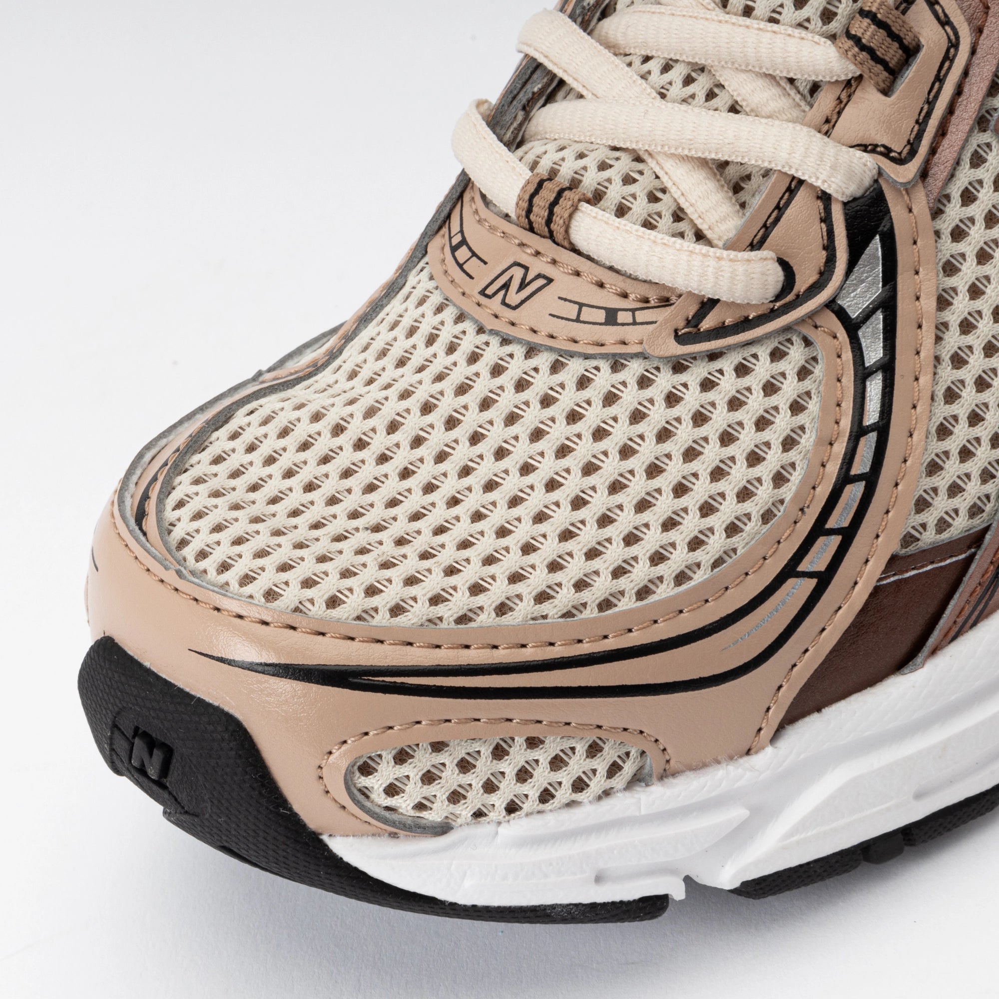 New Balance 740 'Rich Oak'