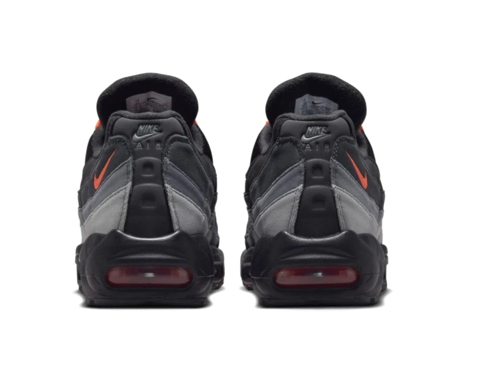 Nike Air Max 95 'Black Hyper Crimson'